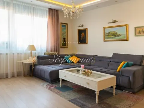 Prodaja, četvorosoban stan, 106m², Grbavica, Novi Sad Sve Podlokacije - image 5