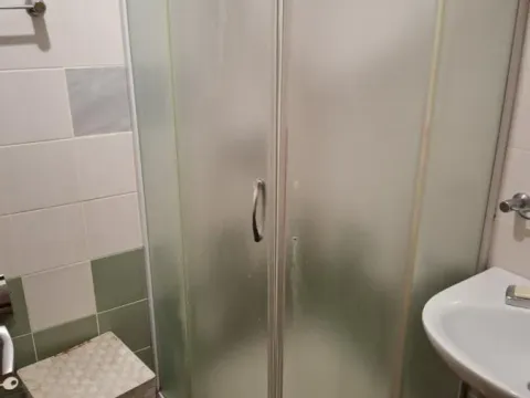 Izdavanje, garsonjera, 25m², Podbara, Novi Sad Sve Podlokacije - image 7