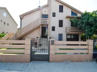 Prodaja, kuća, 300m², Stari Aerodrom, Podgorica - image 2