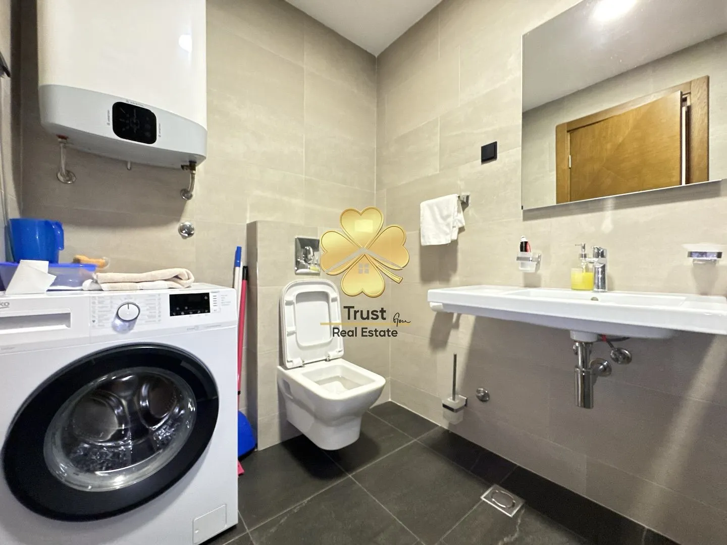 Izdavanje, jednosoban stan, 50m², Podgorica, Crna Gora