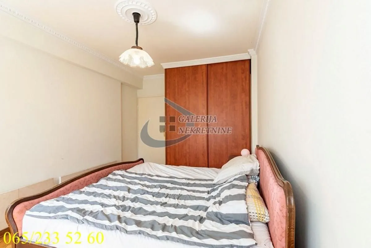 Prodaja, dvosoban stan, 64m², Vračar Sve Podlokacije, Beograd