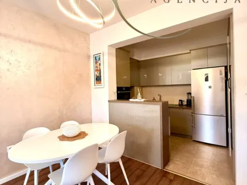 Rent, two bedroom apartment, 72m², Preko Morače, Podgorica - image 3