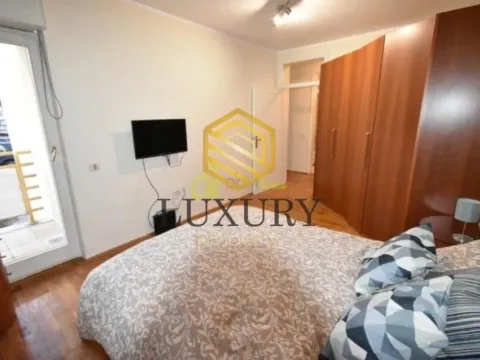 Izdavanje, stan, 125m², Gorica C, Podgorica - image 8