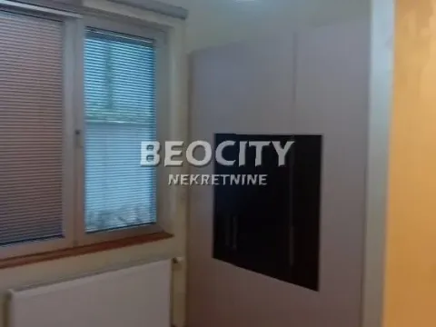 Izdavanje, trosoban stan, 98m², Dedinje Sve Podlokacije, Beograd - image 20