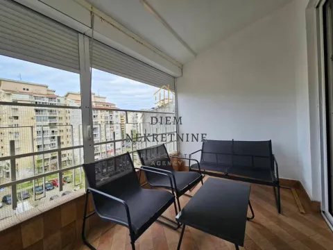 Rent, three bedroom apartment, 120m², Centar, Bar - image 1