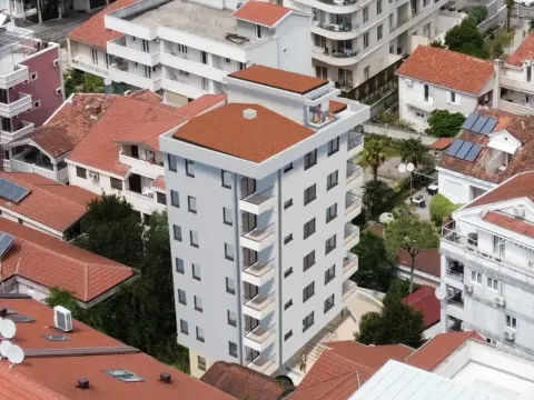 Sale, one bedroom apartment, 45m², Centar, Budva - image 8