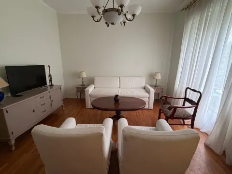 Rent, two bedroom apartment, 80m², Dorćol Sve Podlokacije, Beograd - image 2