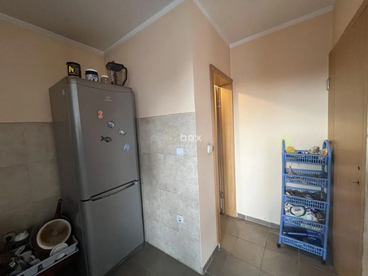 Prodaja, dvosoban stan, 59m², Pantelej, Niš