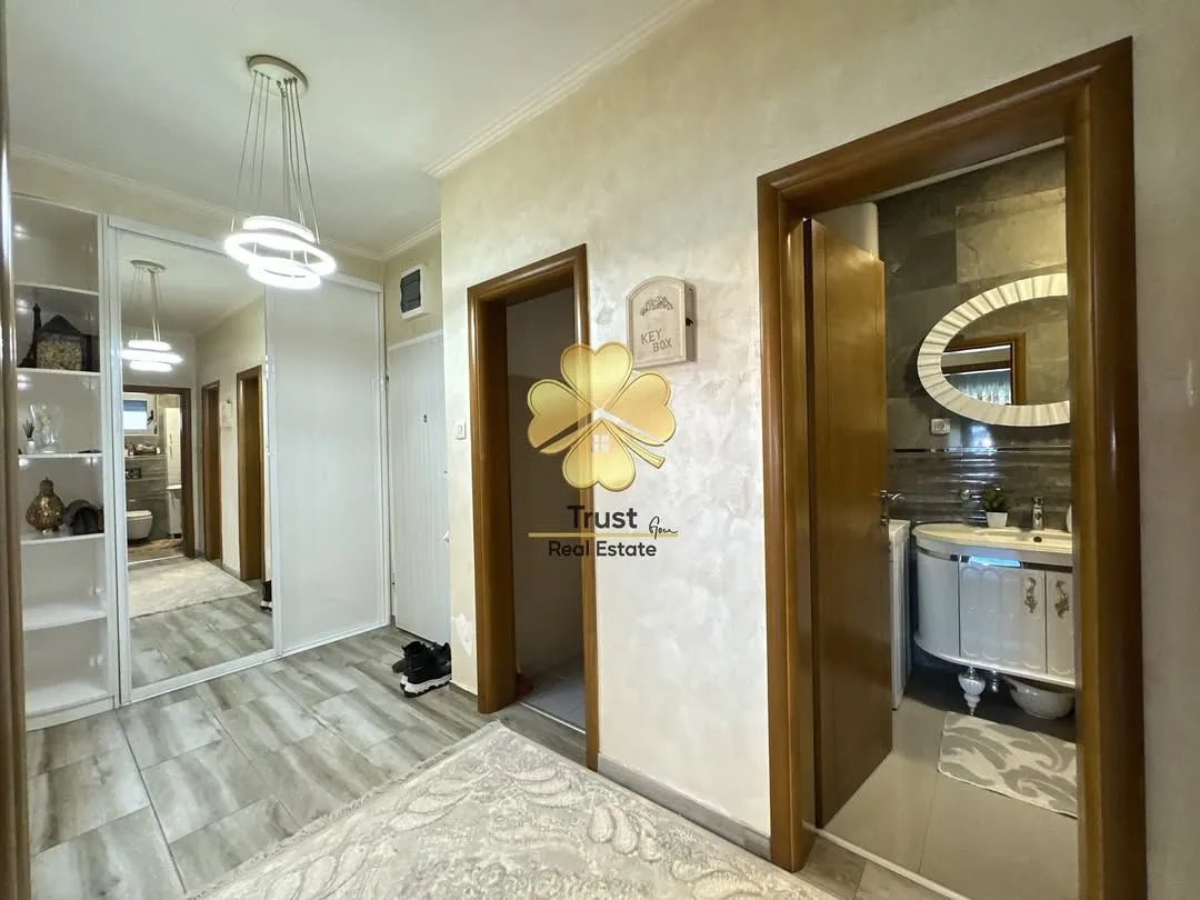 Rent, two bedroom apartment, 70m², Stari Aerodrom, Podgorica