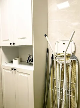 Prodaja, dvosoban stan, 71m², New City, Podgorica - image 16