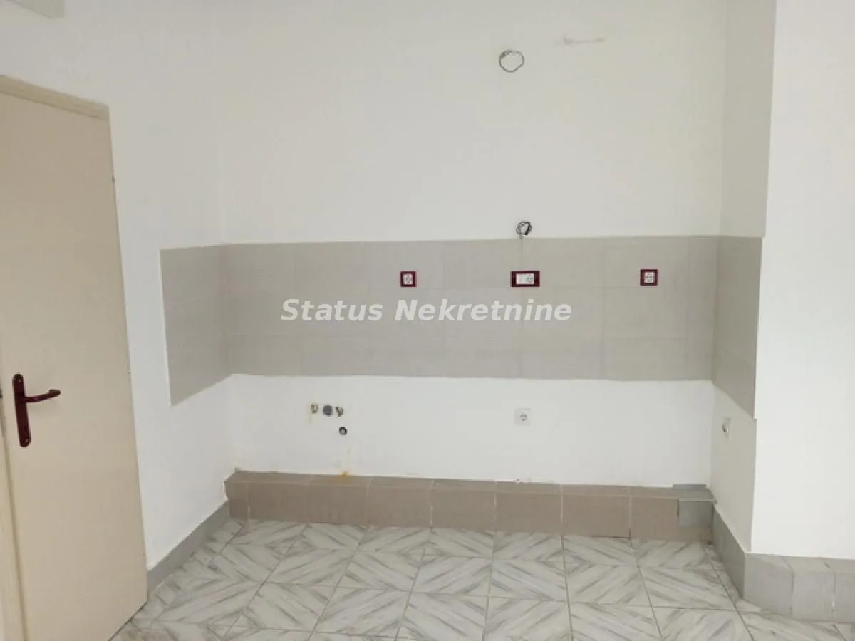Sale, office space, 84m², Stari grad, Novi Sad