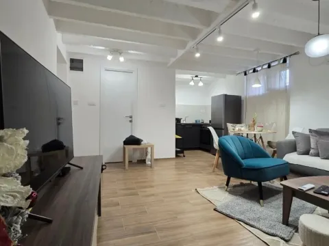 Prodaja, stan, 40m², Podgorica, Crna Gora - image 7