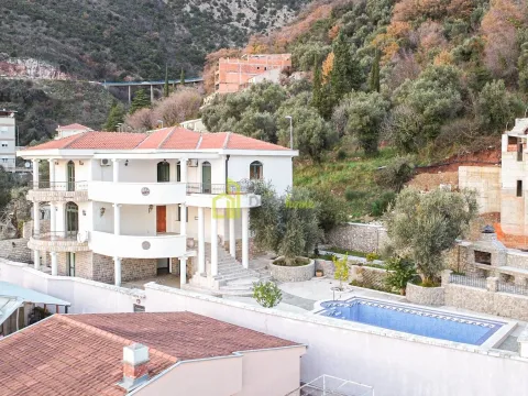 Sale, house, 422m², Petrovac, Budva - image 12