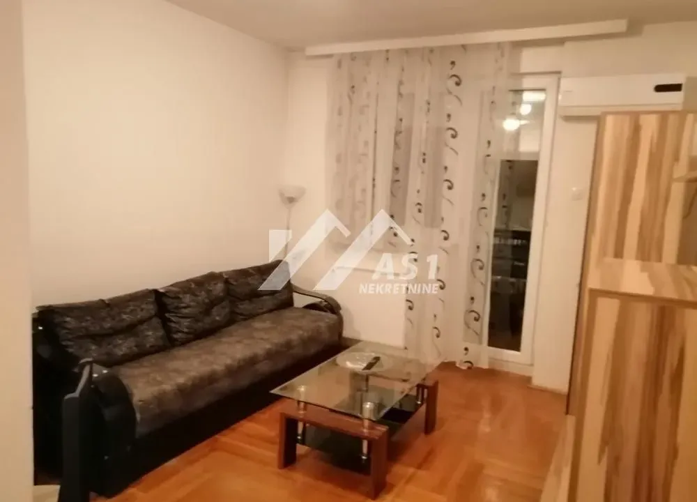 Izdavanje, stan, 32m², Novi Sad Sve Podlokacije, Novi Sad
