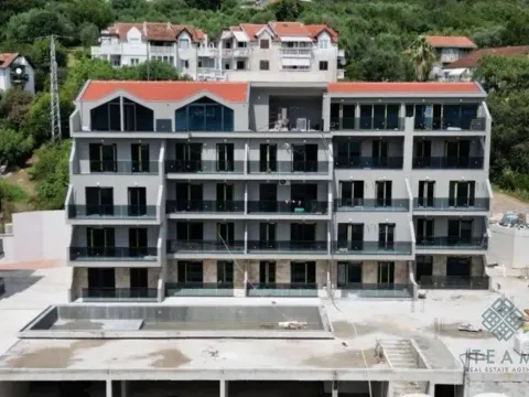 Sale, one bedroom apartment, 50m², Baošići, Herceg Novi - image 3