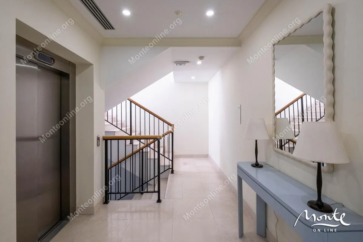Prodaja, dvosoban stan, 115m², Porto Montenegro, Tivat