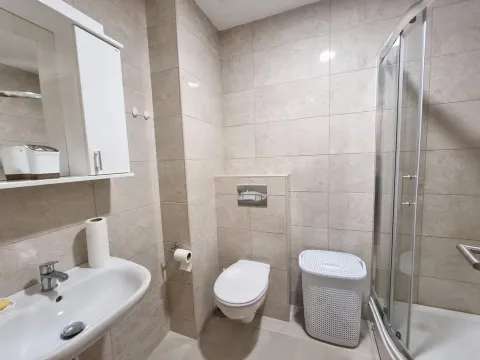 Izdavanje, jednosoban stan, 54m², Budva, Crna Gora - image 19