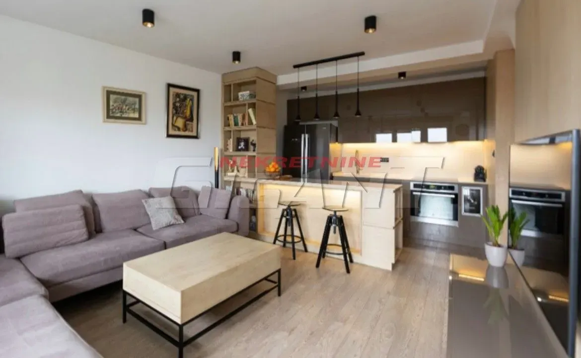 Prodaja, stan, 126m², Autokomanda, Voždovac Sve Podlokacije