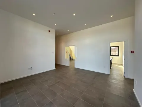 Rent, office space, 100m², Sajlovo, Novi Sad Sve Podlokacije - image 10