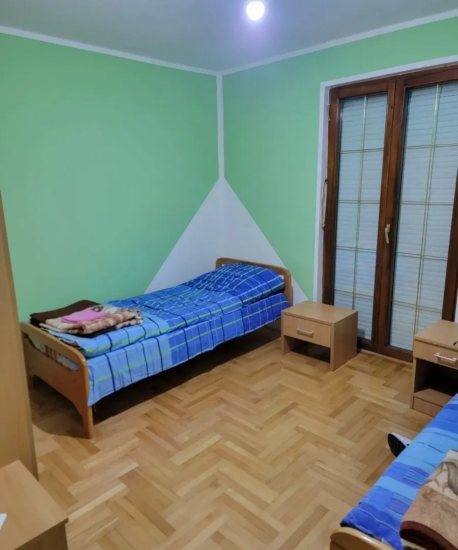 Rent, house, 130m², Zlatica, Podgorica