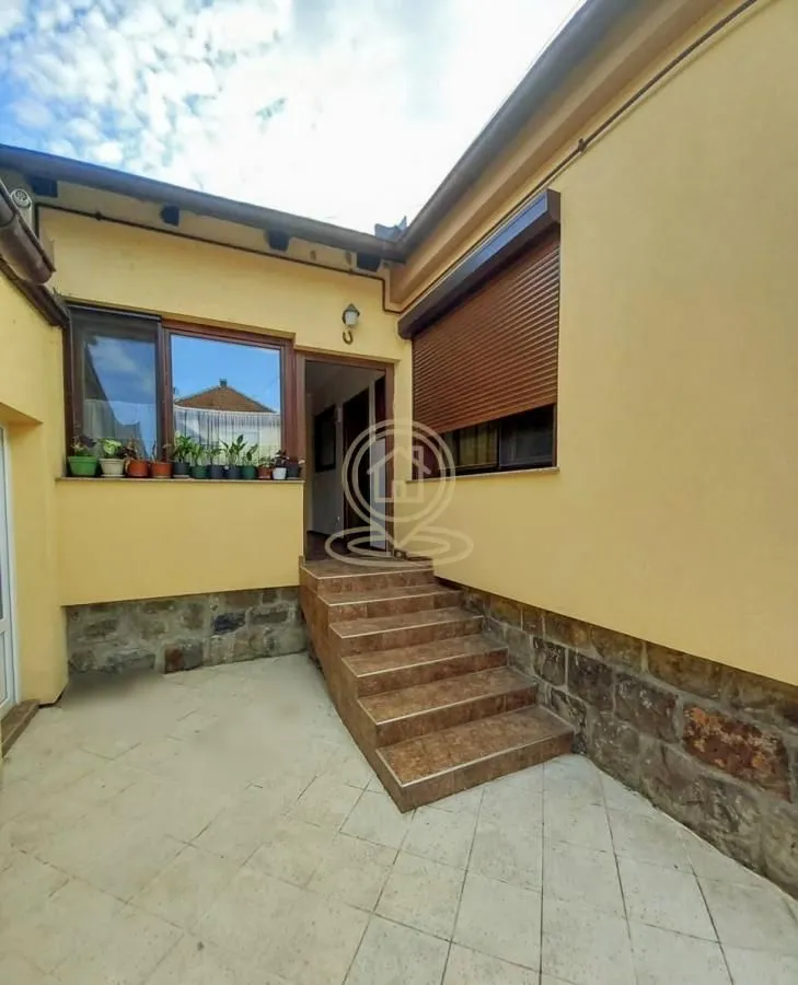 Rent, house, 95m², Sremski Karlovci, Novi Sad