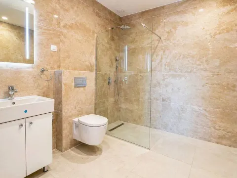 Sale, two bedroom apartment, 87m², Bečići, Budva - image 6