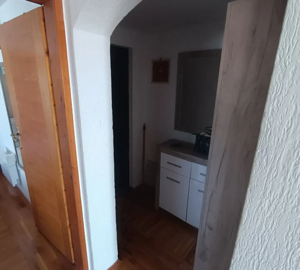 Rent, one bedroom apartment, 38m², Budva okolina, Budva