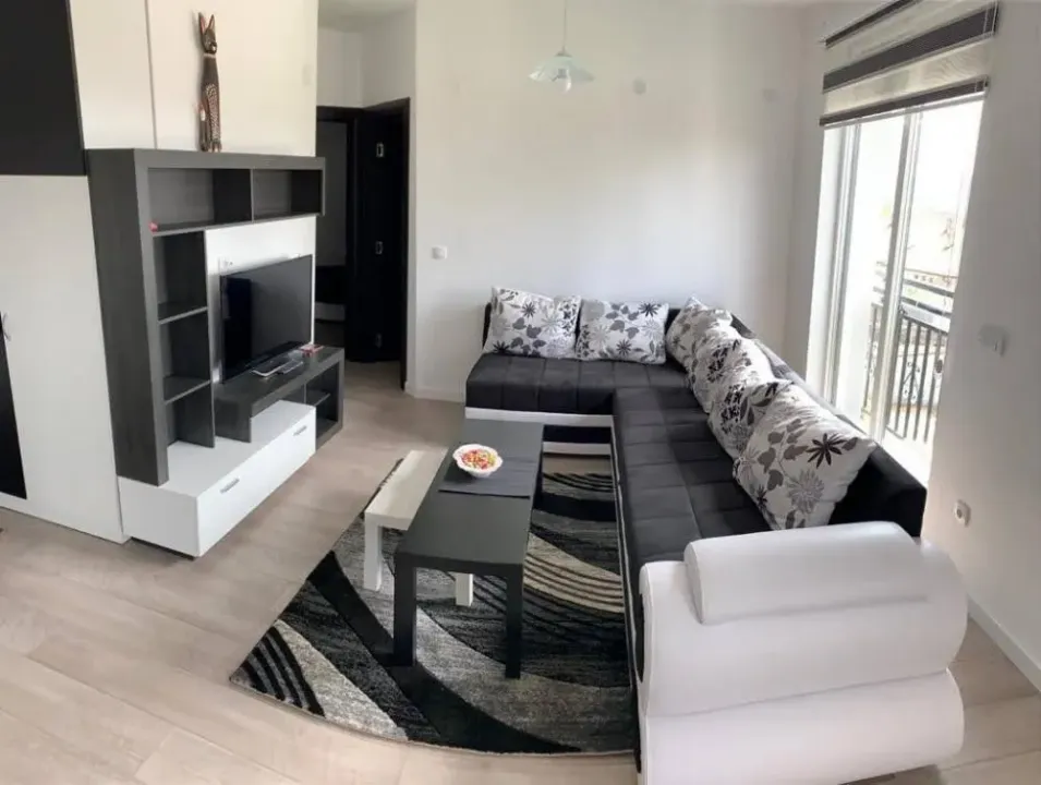 Rent, three bedroom apartment, 60m², Zvezdara Sve Podlokacije, Beograd