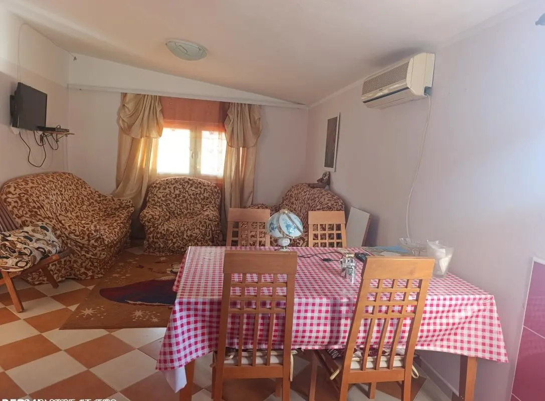 Sale, house, 215m², Šušanj, Bar