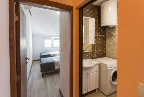 Sale, three bedroom apartment, 60m², Budva, Crna Gora - image 10