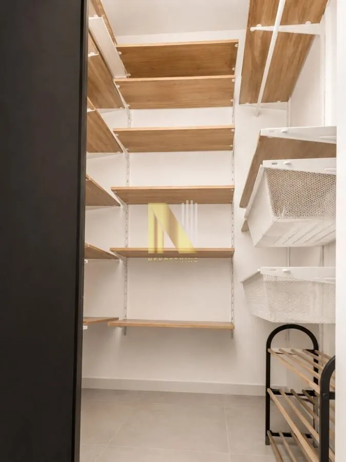 Prodaja, dvosoban stan, 58m², Kej, Novi Sad Sve Podlokacije