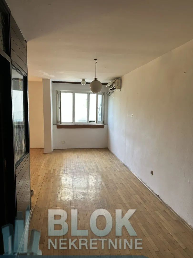 Prodaja, dvosoban stan, 80m², Blok 5, Podgorica