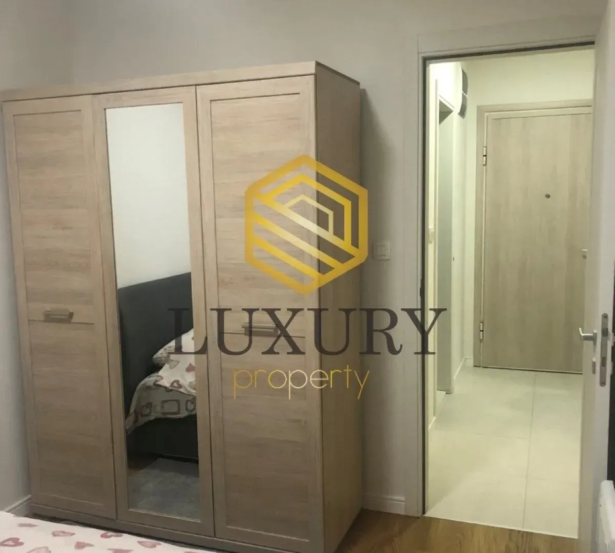 Prodaja, jednosoban stan, 49m², Central Point, Podgorica