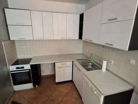 Izdavanje, jednosoban stan, 44m², Grbavica, Novi Sad Sve Podlokacije - image 3