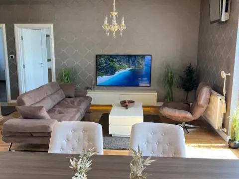 Rent, four bedroom apartment, 123m², Sajmište, Novi Sad - image 8