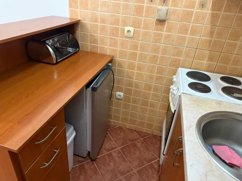Izdavanje, jednosoban stan, 27m², Đenovići, Herceg Novi - image 6