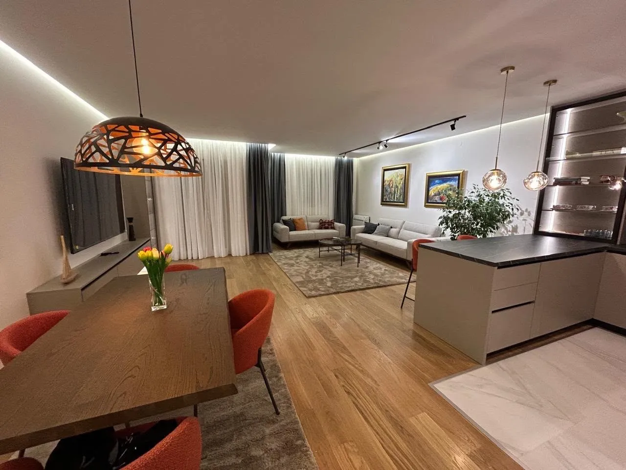 Rent, two bedroom apartment, 108m², Central Point, Podgorica
