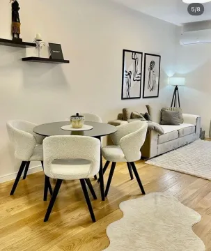 Izdavanje, jednosoban stan, 40m², Central Point, Podgorica - image 4