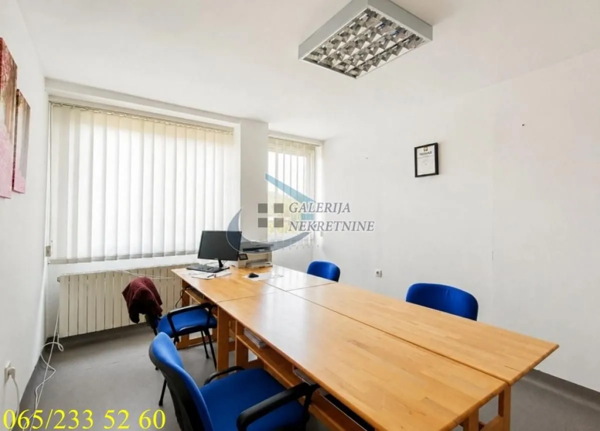 Prodaja, dvosoban stan, 57m², Šumice, Beograd