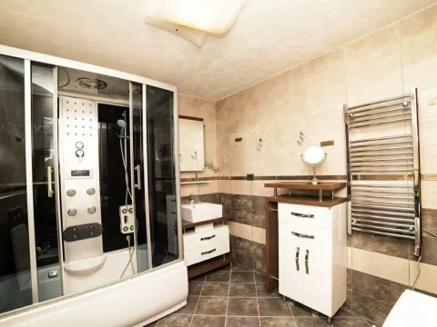 Sale, two bedroom apartment, 142m², Rafailovići, Budva - image 8