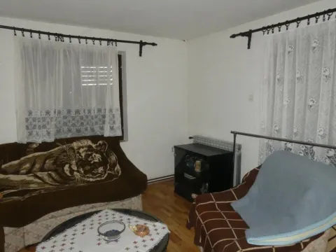 Prodaja, kuća, 500m², Aqua park, Jagodina - image 23