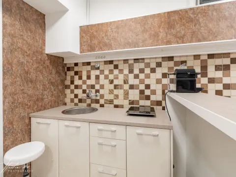 Sale, office space, 140m², Čubura, Beograd - image 7