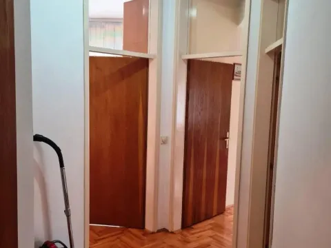 Prodaja, kuća, 400m², Pantelej, Niš - image 10