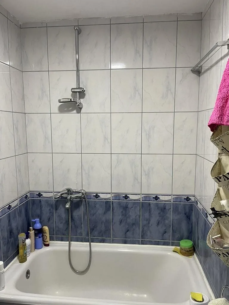 Izdavanje, jednosoban stan, 40m², Pobrežje, Podgorica