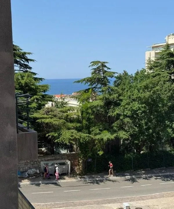 Sale, one bedroom apartment, 68m², Petrovac, Budva