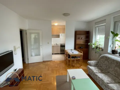 Sale, two bedroom apartment, 47m², Adamovićevo Naselje, Novi Sad Sve Podlokacije - image 3