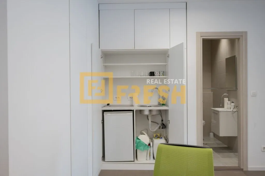 Rent, office space, 178m², Preko Morače, Podgorica