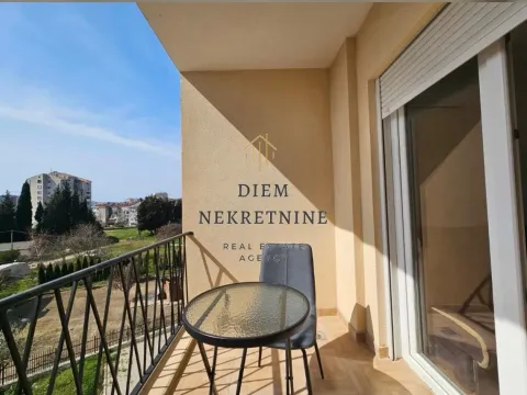 Izdavanje, jednosoban stan, 44m², Centar, Bar - image 5