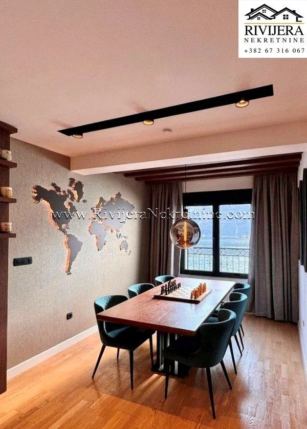 Prodaja, dvosoban stan, 85m², Dobrota, Kotor