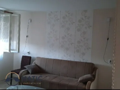 Izdavanje, jednosoban stan, 31m², Bulevar Oslobodjenja, Novi Sad Sve Podlokacije - image 3